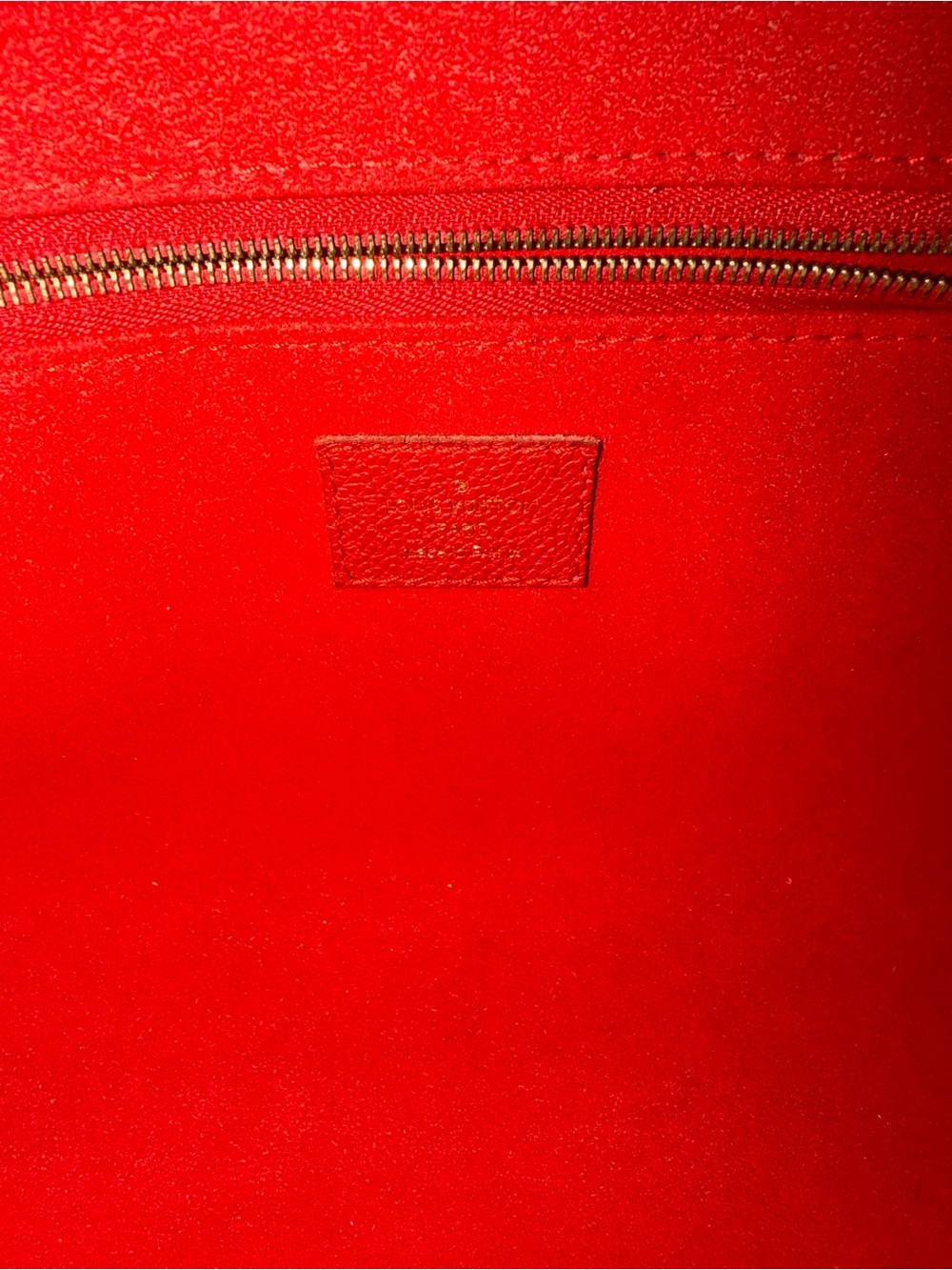 Red Louis Vuitton Monogram Empreinte Saint-Germain crossbody shoulder bag - Picture 11 of 12